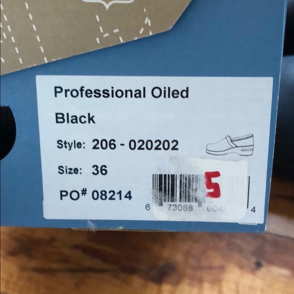 Dansko Shoes - Picture 6 of 6